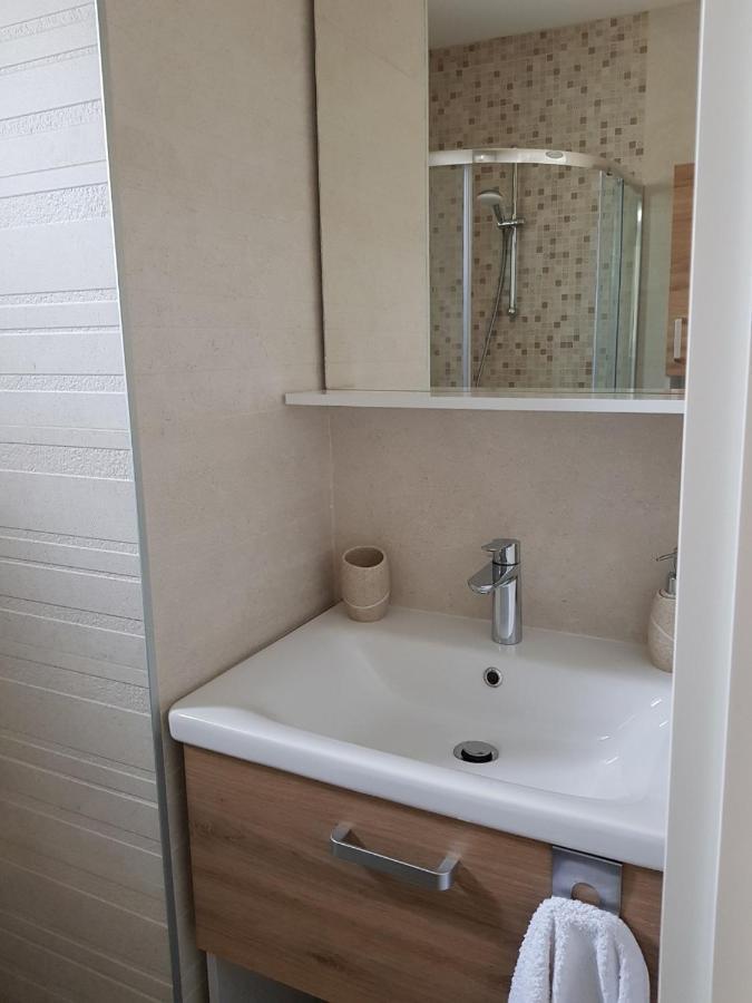 Apartman Luka Novigrad Istria 外观 照片
